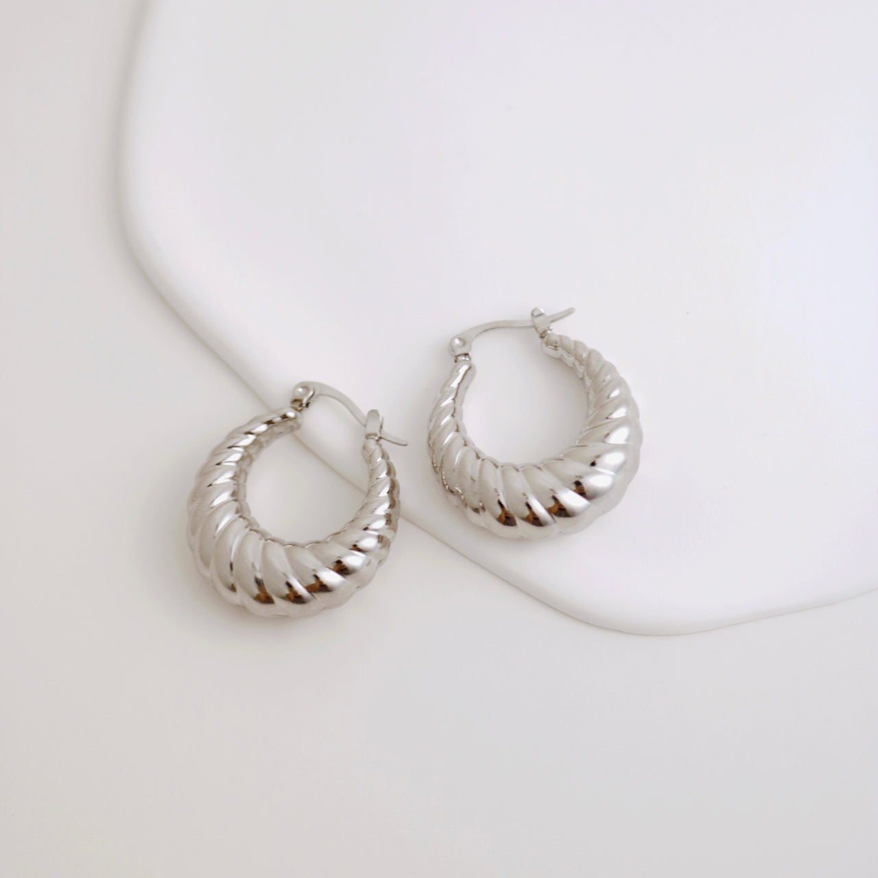 Croissant Silver hoops