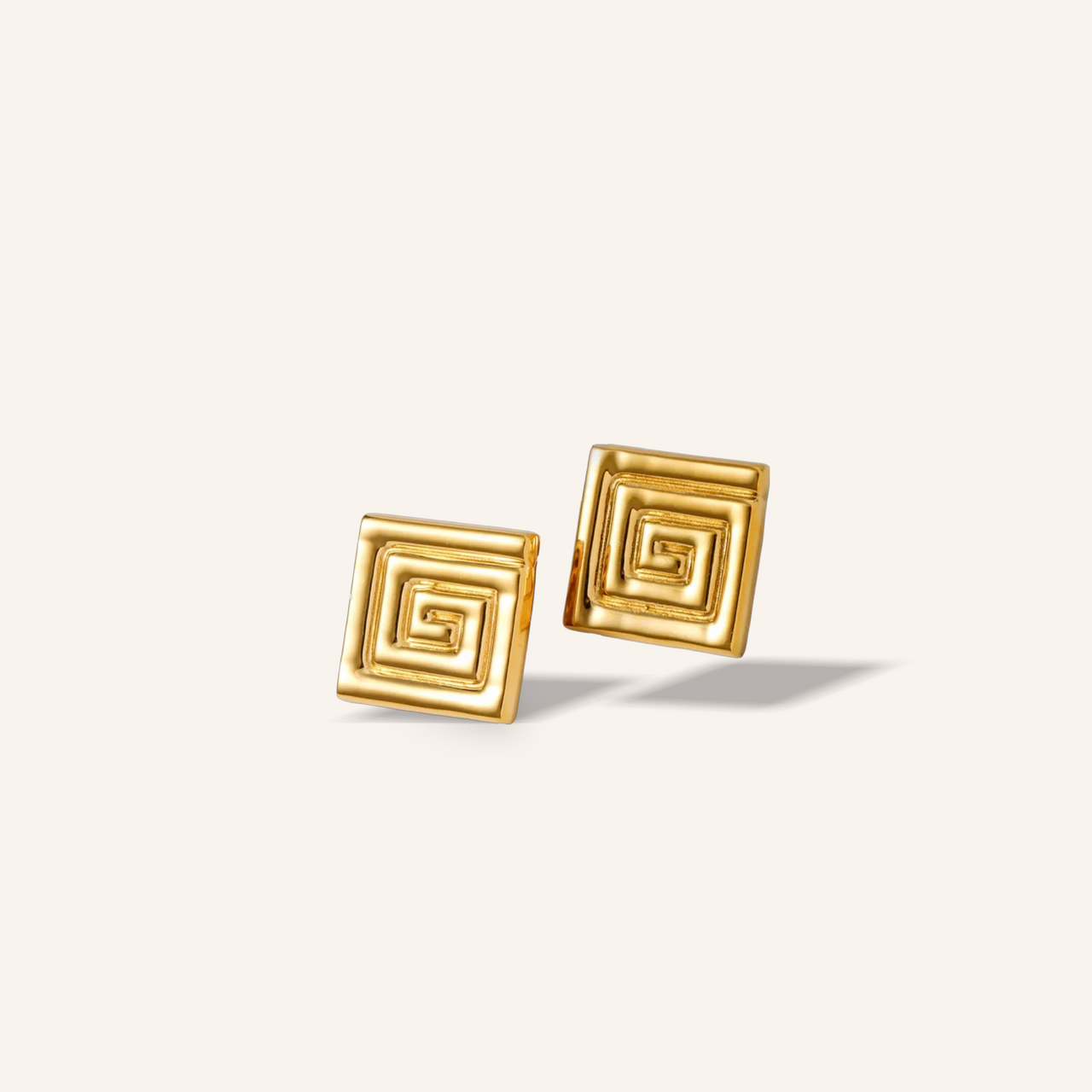 Roberta gold earrings 💧