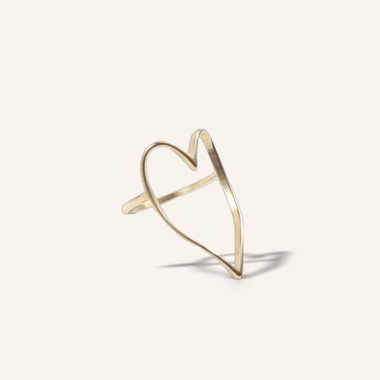 Megan heart ring 💧