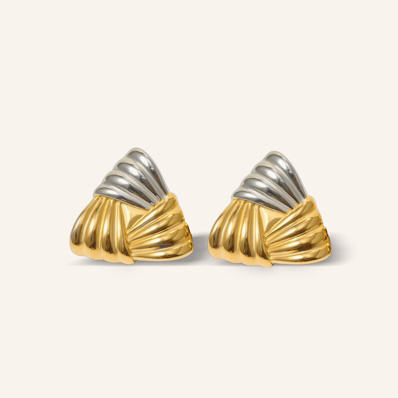 Alyssa earrings 💧