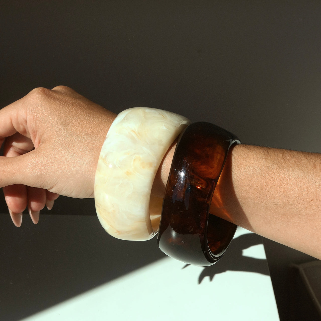 Monique beige bracelet 💧