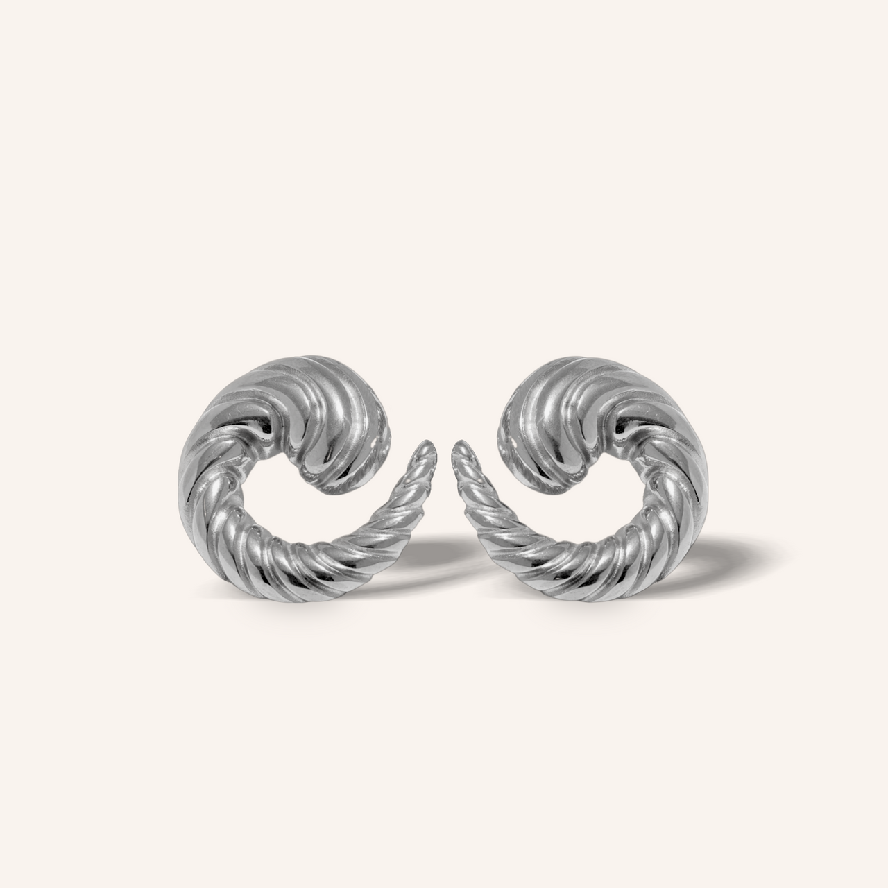Ninoska silver earrings 💧