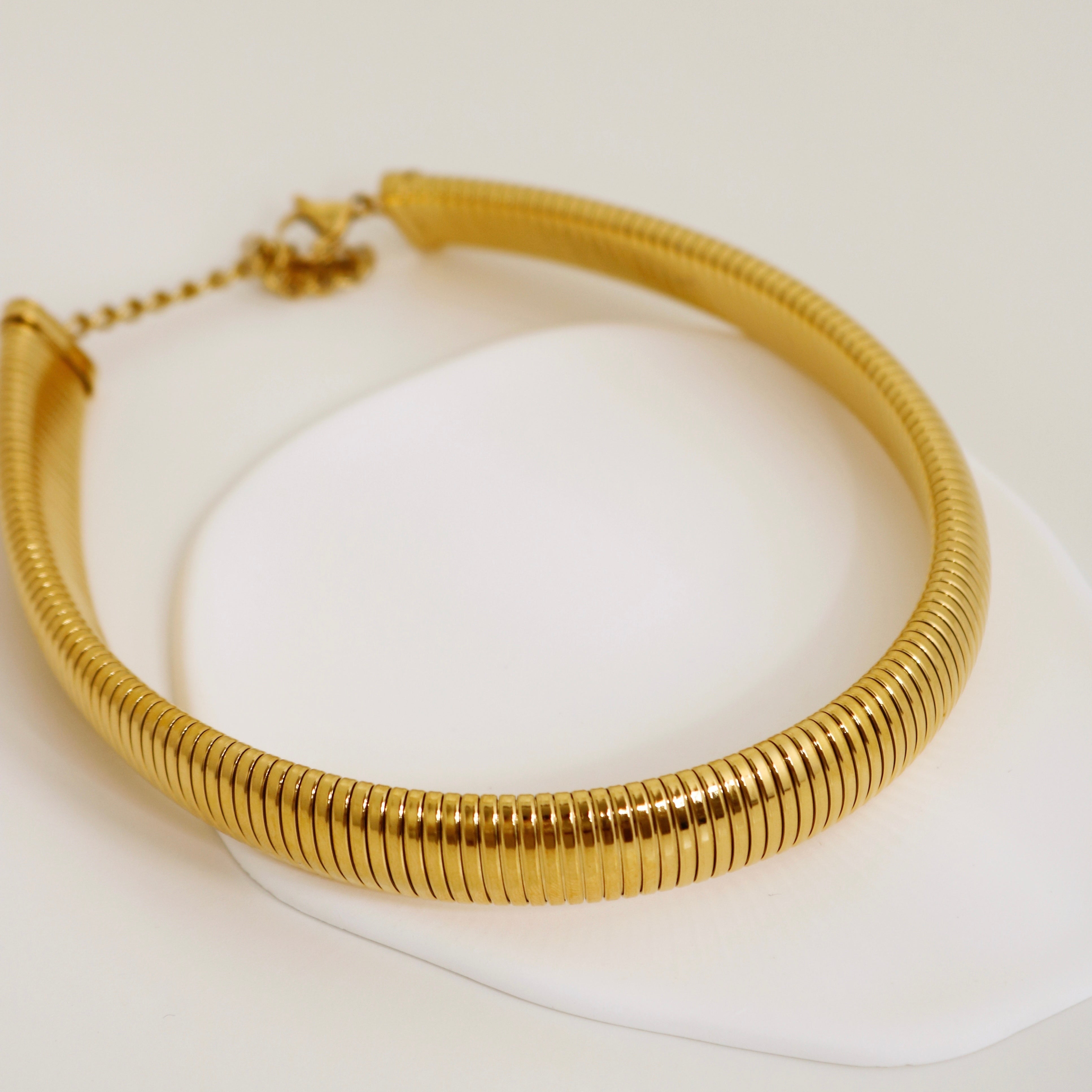 Desi gold store necklace