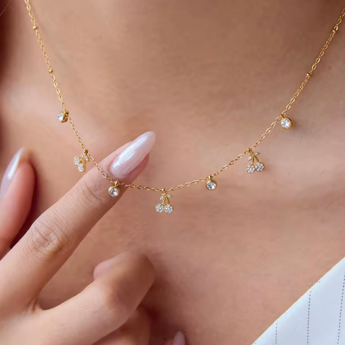 Cherry necklace 💧