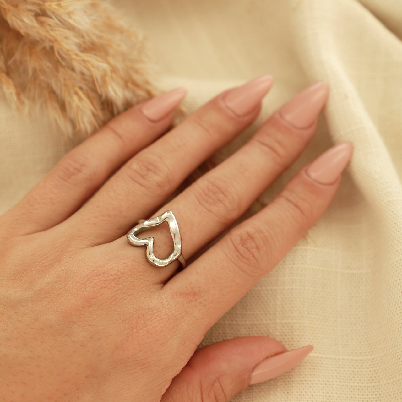 Wanda silver ring