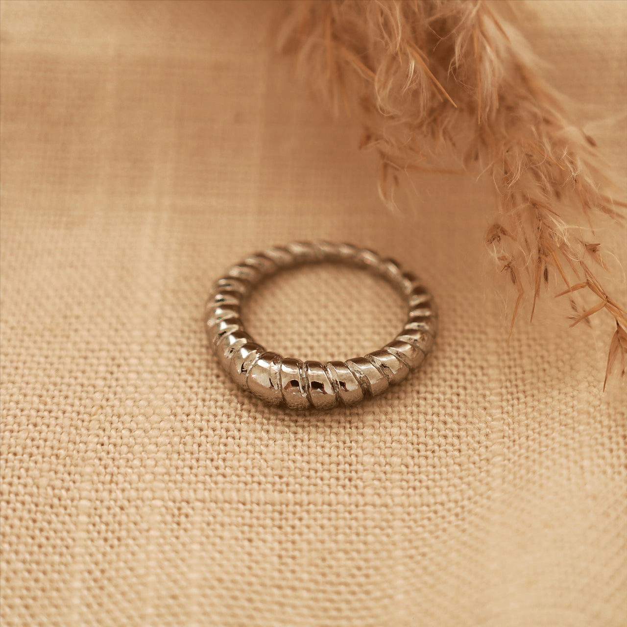 Annie silver ring
