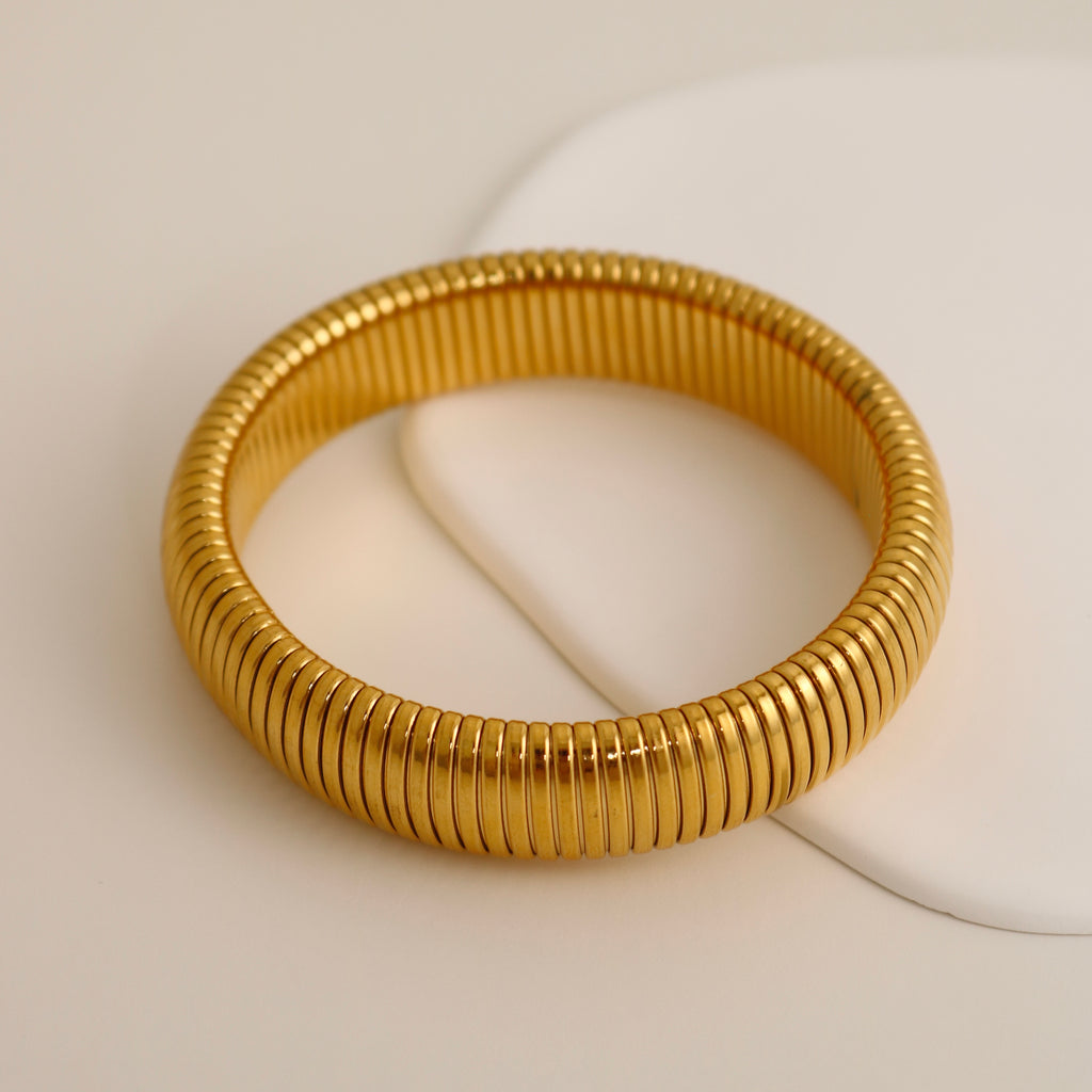 Oriana gold bracelet