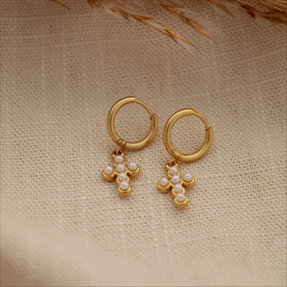 Cross pearls earrings