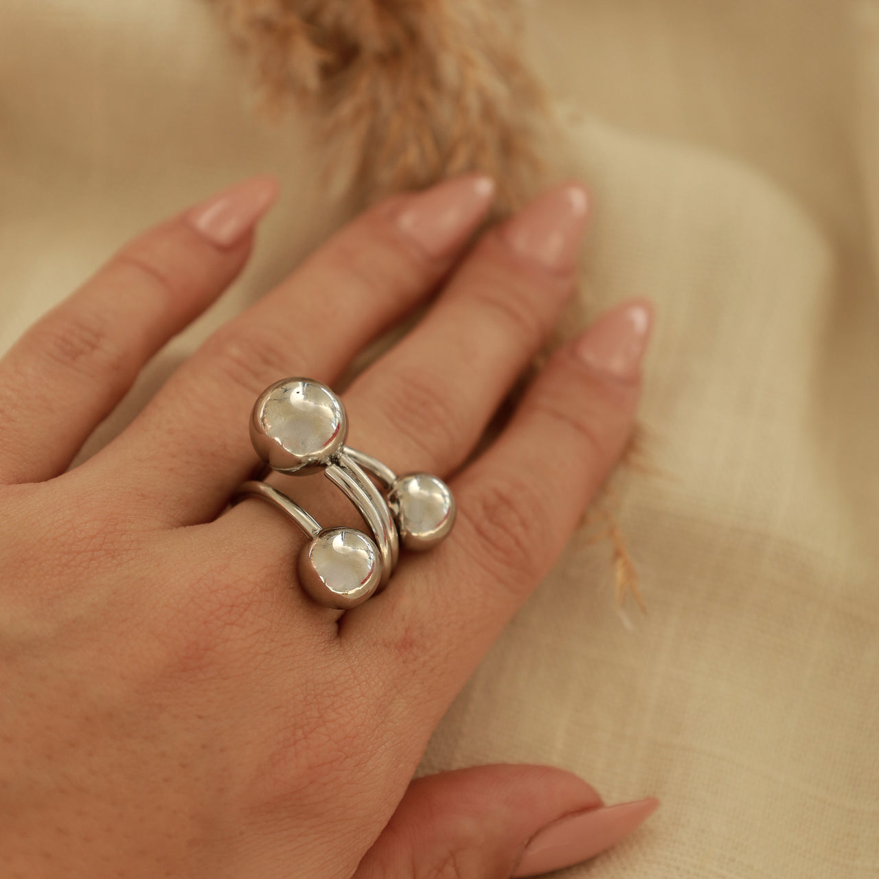 Ashley silver ring 💧