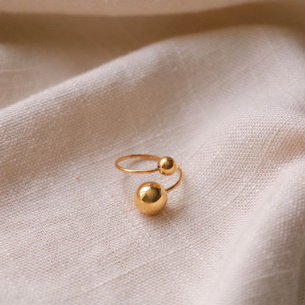 Sarah gold ring 💧