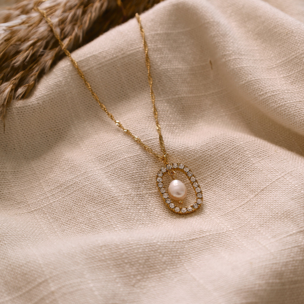 Miranda necklace 💧