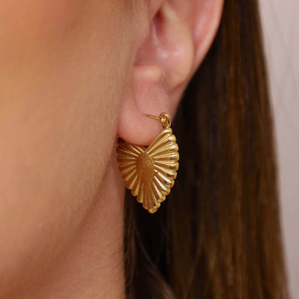 Aura earrings 💧
